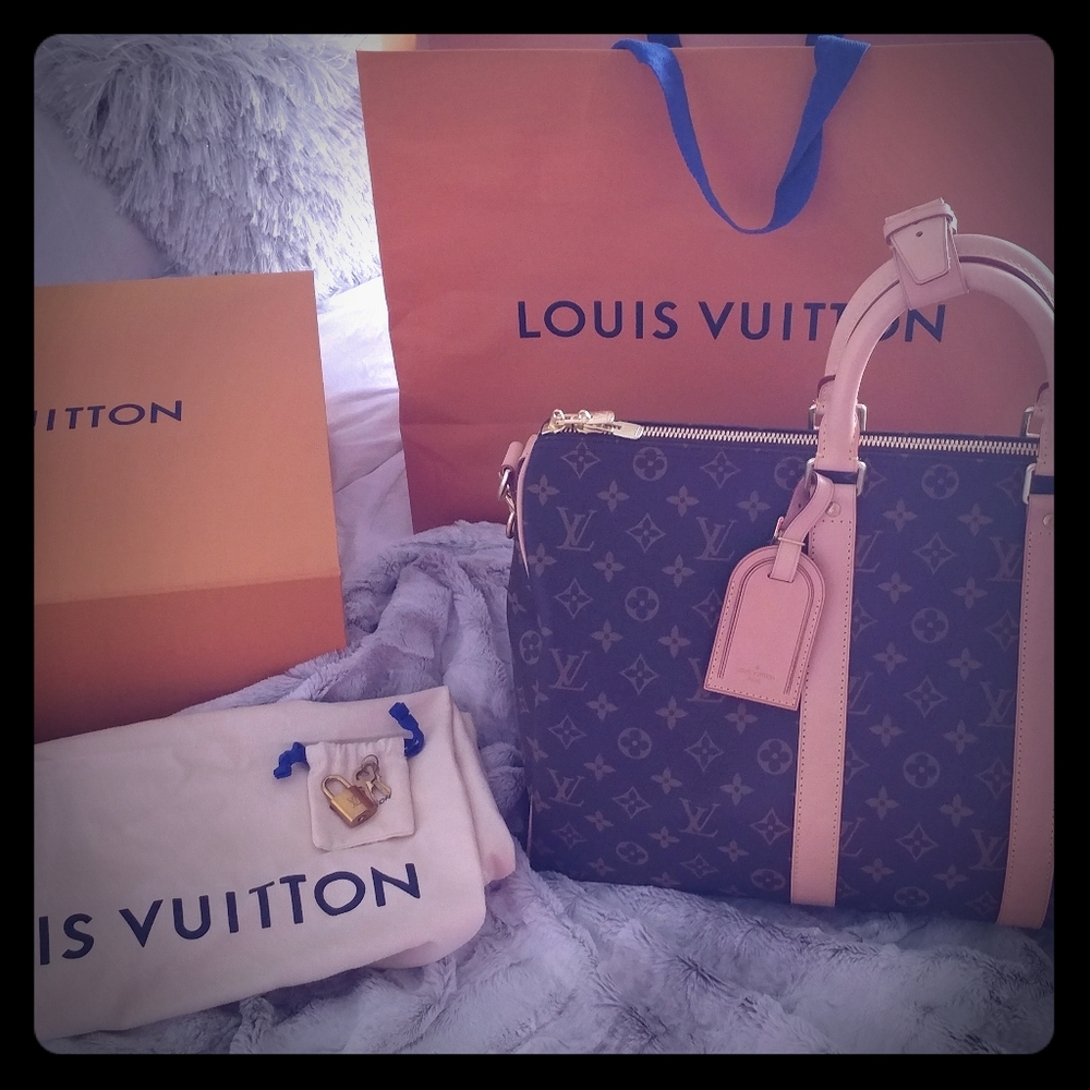 Brand New Authentic Louis Vuitton Keep All Bag